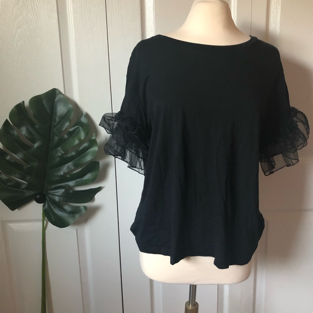 Tulle Sleeve Tee